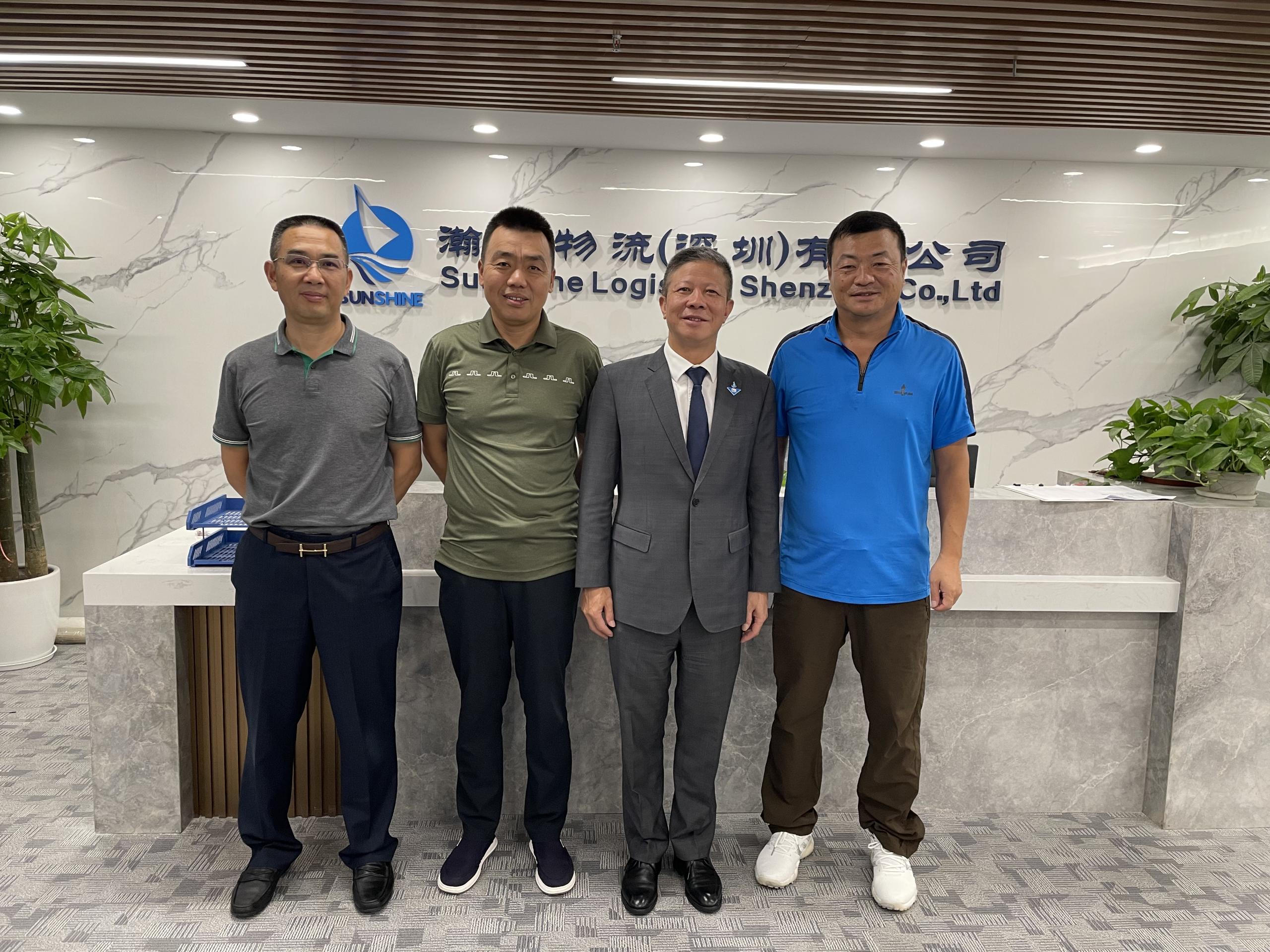 董事長(zhǎng)拜訪瀚翔物流