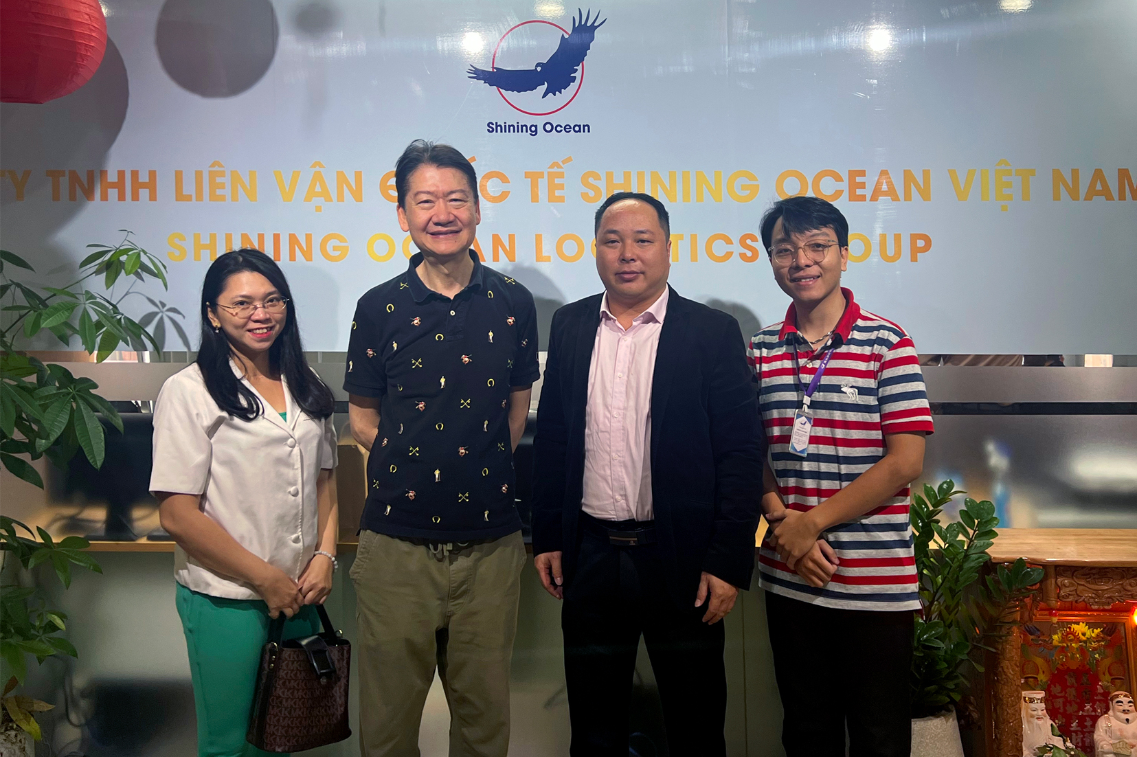 上海泛遠(yuǎn)國際韓總蒞臨越南分公司